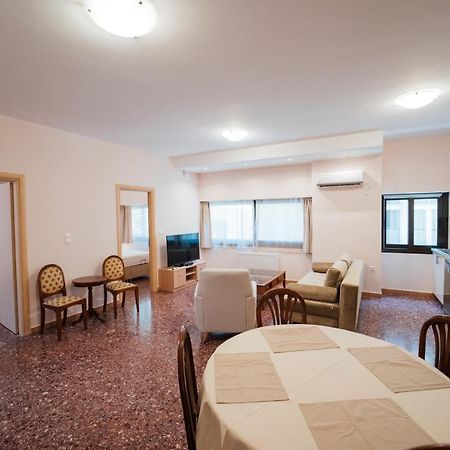 Luxury Apartment In Plaka - Acropolis เอเธนส์ ภายนอก รูปภาพ