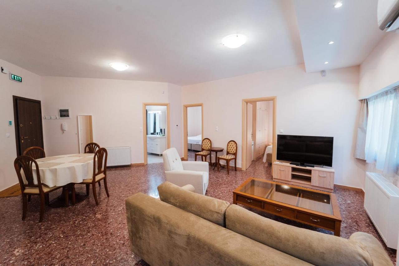 Luxury Apartment In Plaka - Acropolis เอเธนส์ ภายนอก รูปภาพ